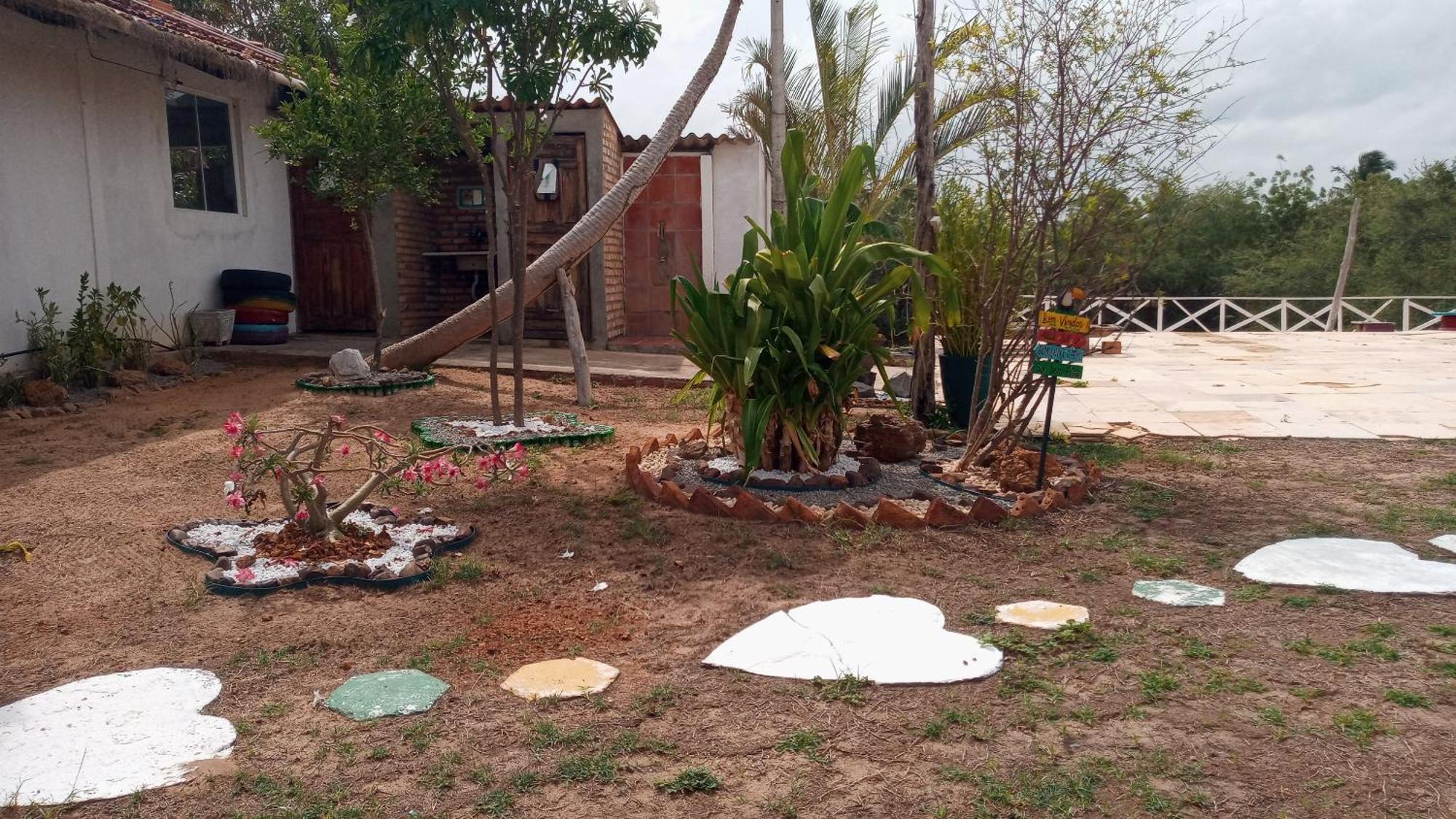 Camping E Pousada Tres Lagoas Hotel Luis Correia Exterior photo